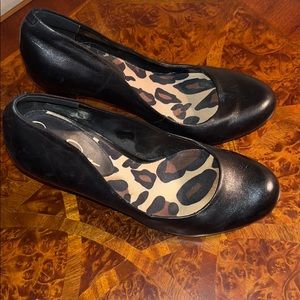 Black Jessica Simpson pumps 4 inch heel size 9